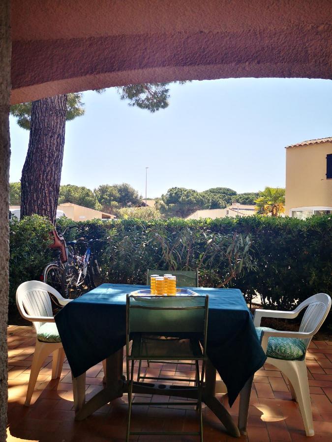T2/4 Pers/ Rez De Jardin\pinede\piscine Apartment