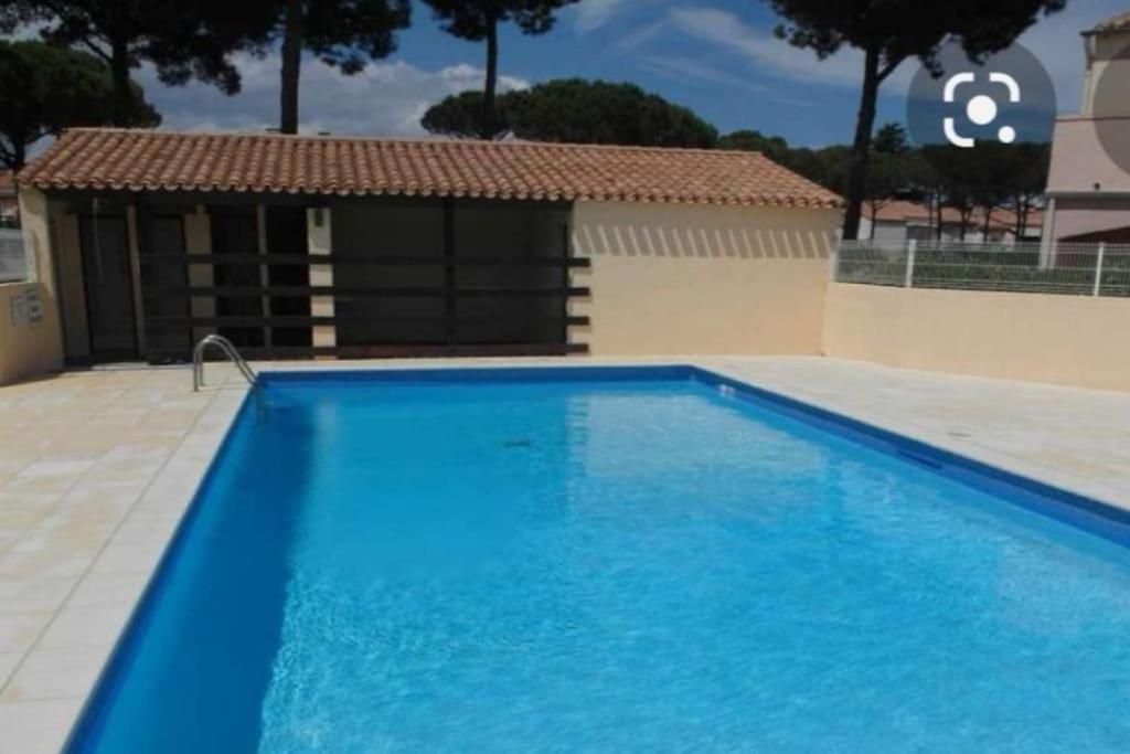 T2/4 Pers/ Rez De Jardin\pinede\piscine Appartement *